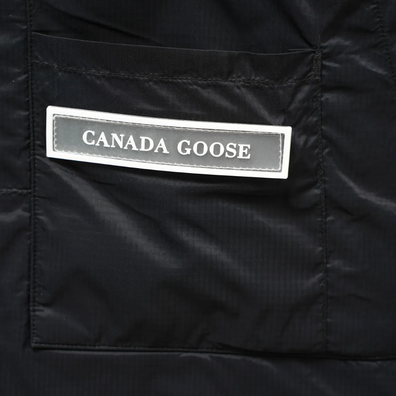 P400 CANADA GOOSE丨Canada Goose Glacier Stand Collar Down Vest Color: Black Size: XS-XXL